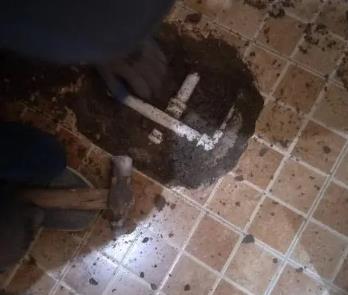岳阳市卫生间漏水维修公司为您分享下卫生间渗水如何处理及注意事项